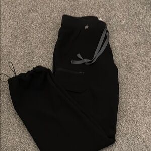 FIGS Black Technical Collection Scrubs